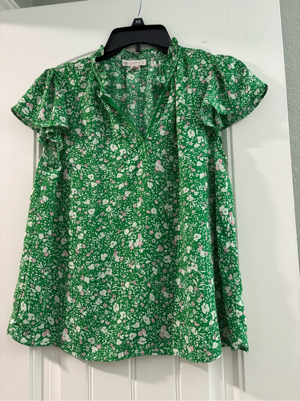 Elaine Rose Bright Green Floral Ruffle-Sleeve V-Neck Blouse